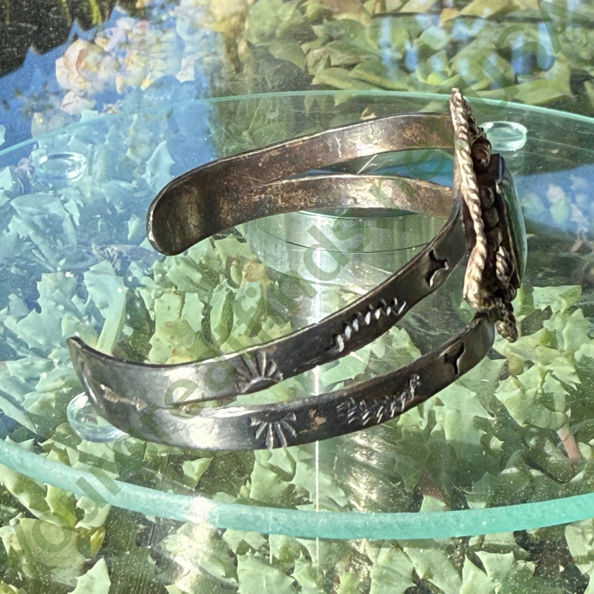 Bracelet Navajo Sterling Silver & Turquoise Vintage Fred Harvey Era bracelet