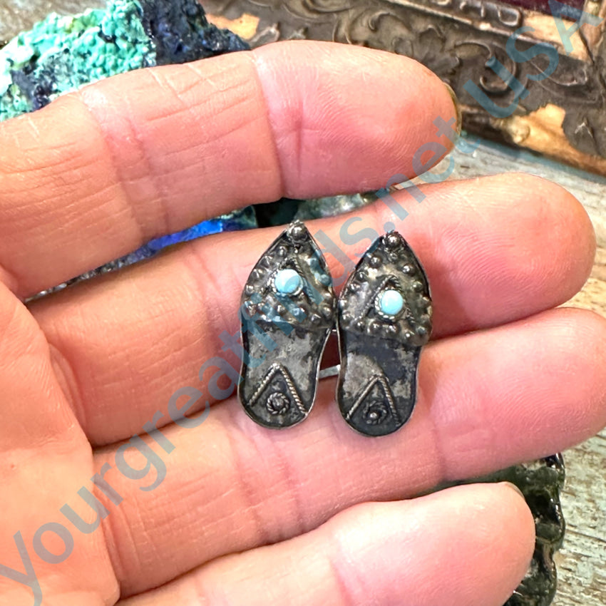 C. 1920 Handmade Sterling Silver Chanclas Pin Blue Glass