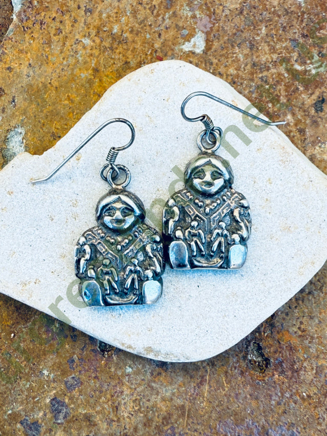 Cast Sterling Silver Hopi Storyteller Pierce Earrings earrings