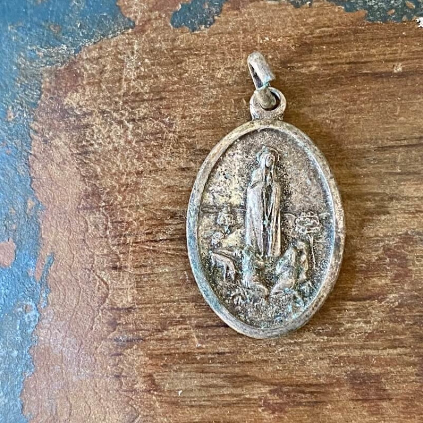 Catholic Devotional Metal Pendant Yourgreatfinds