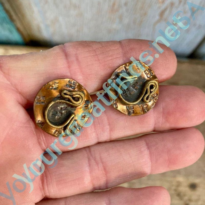 Copper Appliqué Screw Back Earrings Mexico Vintage - Yourgreatfinds