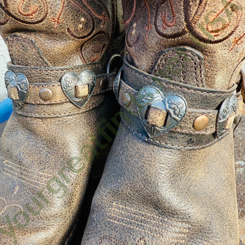 Durango Crush Heartbreaker Distressed Women’s Cowboy Boots 6.5 cowgirl boots