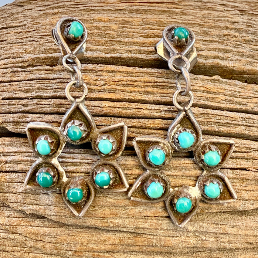 Early Navajo Turquoise Sterling Silver Snake Eye Turquoise Pierced Post Earrings earrings