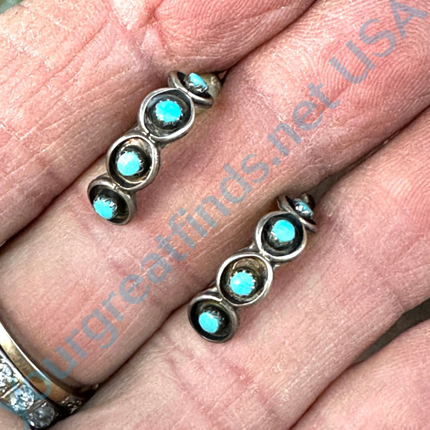 Early Zuni Sterling Silver & Snake Eye Turquoise Hoop Pierced Earrings Earrings