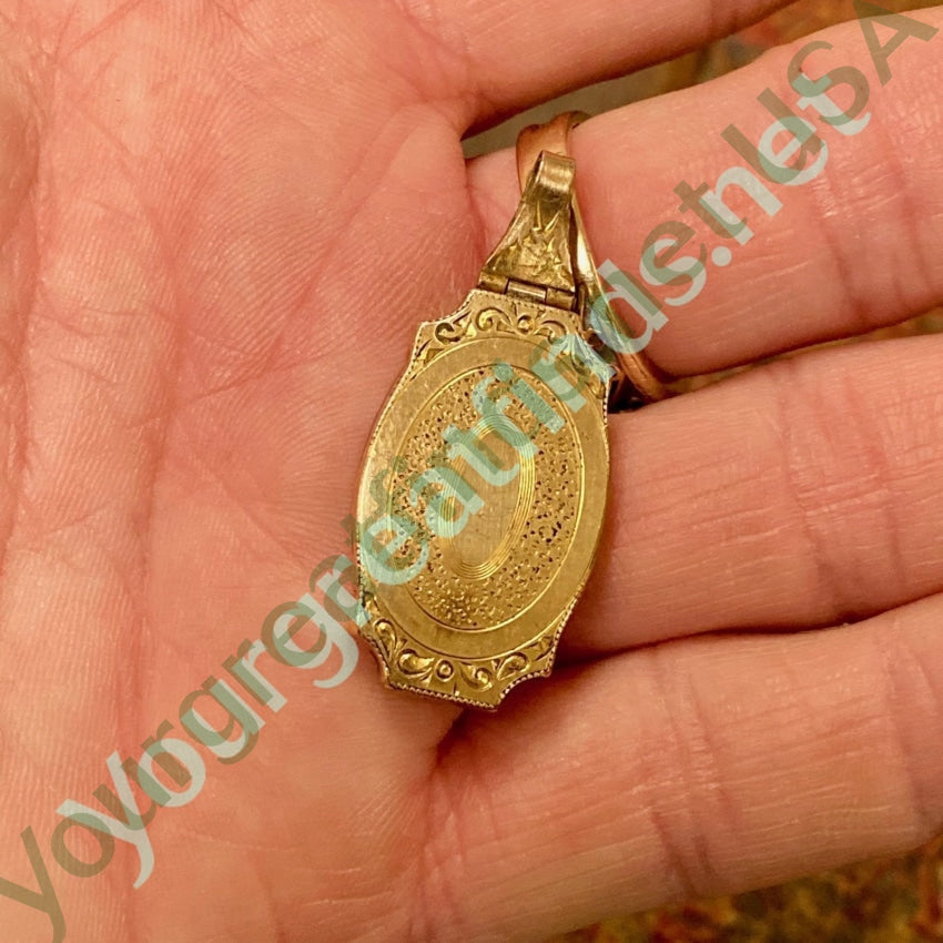 Etch Decorated Gold Filled Locket Yourgreatfinds