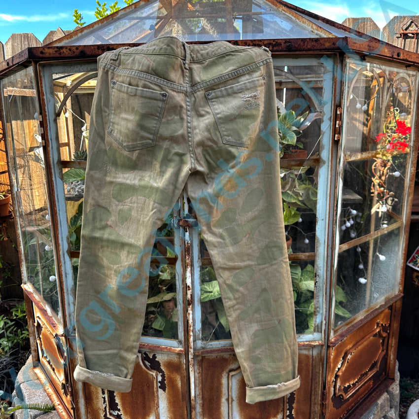 Free People Distressed Camo Cotton Jeans 29 Pants