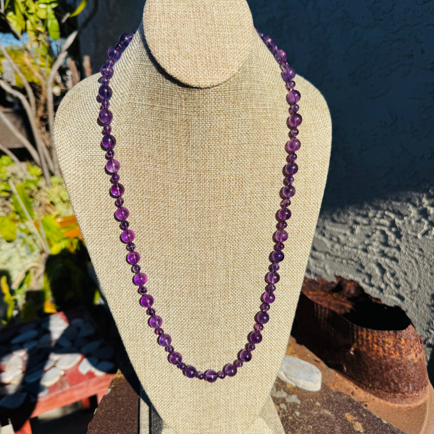 Genuine Amethyst Bead Necklace 14k Gold Clasp 28’’ necklace