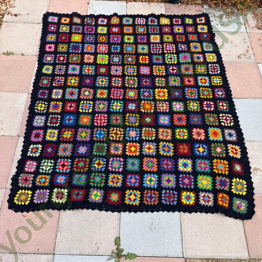 Hand Crochet Vintage Granny Squares Afghan Blanket Throw blanket