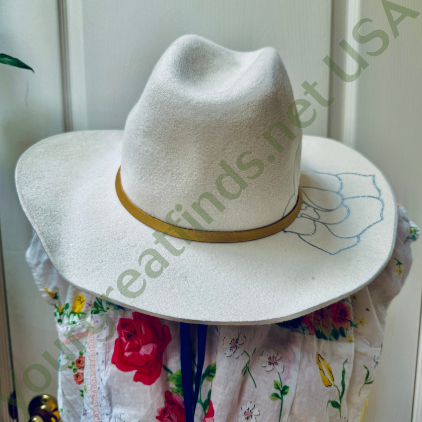 Ivory Wool ’Love Never Fails’ Rose Embroidered Western Hat hat