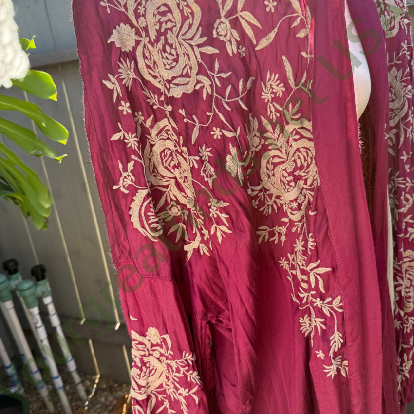 Magnolia Pearl Modal Satin Blessed Kimono Hibiscus NWT SOLD OUT kimono