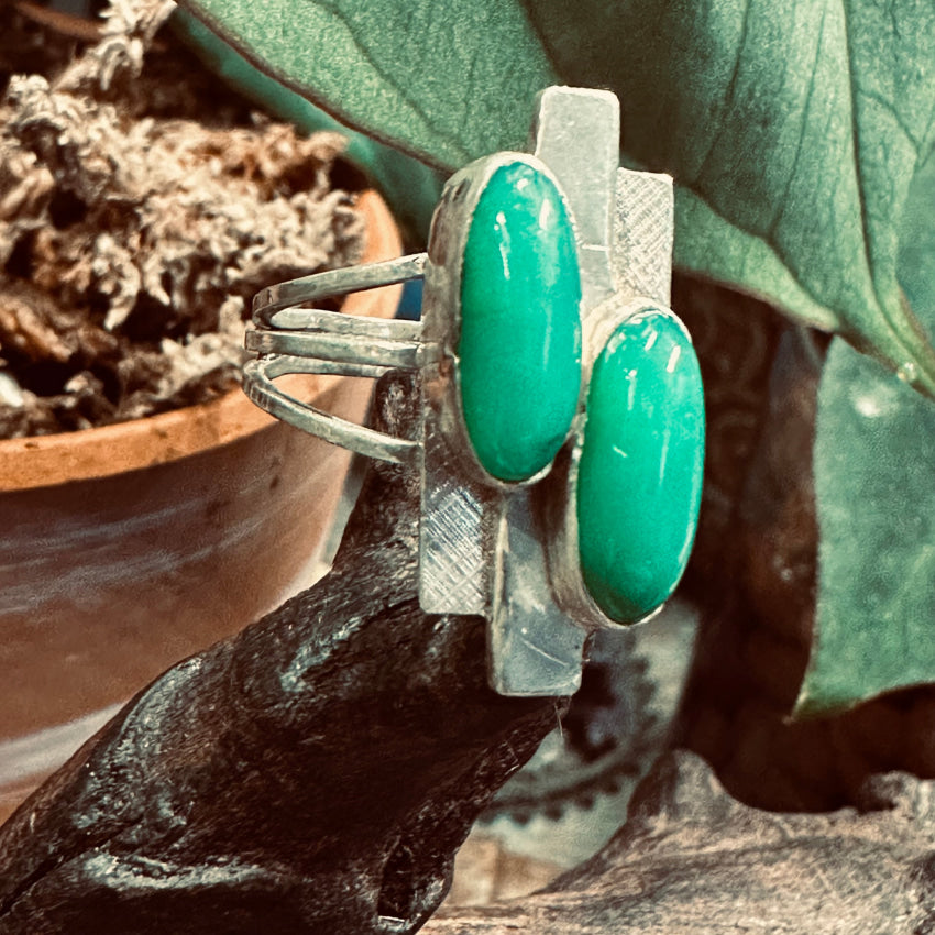 Mid-Century Sterling Silver Chrysoprase Ring Size 7