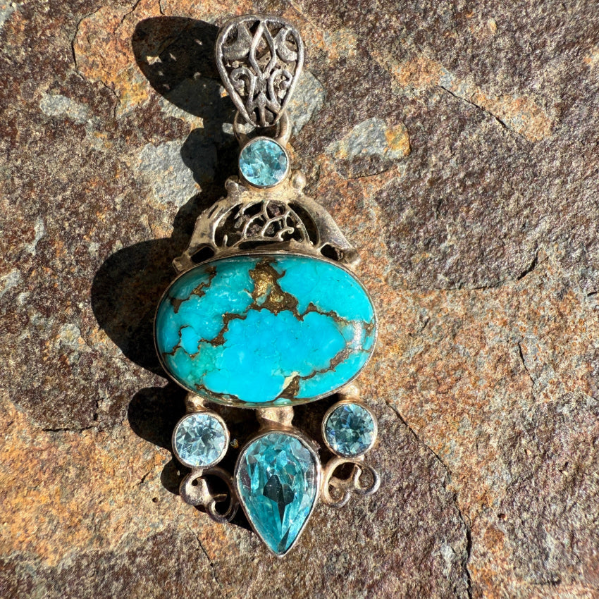 Mojave Blue Turquoise Pendant in Sterling Silver pendant