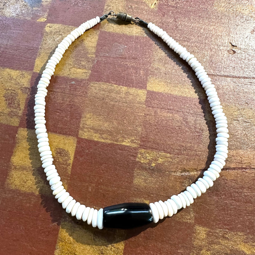 Natural High Grade Hawaiian Puka Shell Black Coral Necklace Necklace
