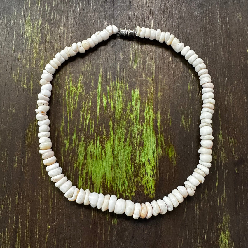 Natural High Grade Hawaiian Puka Shell Necklace 15” Necklace