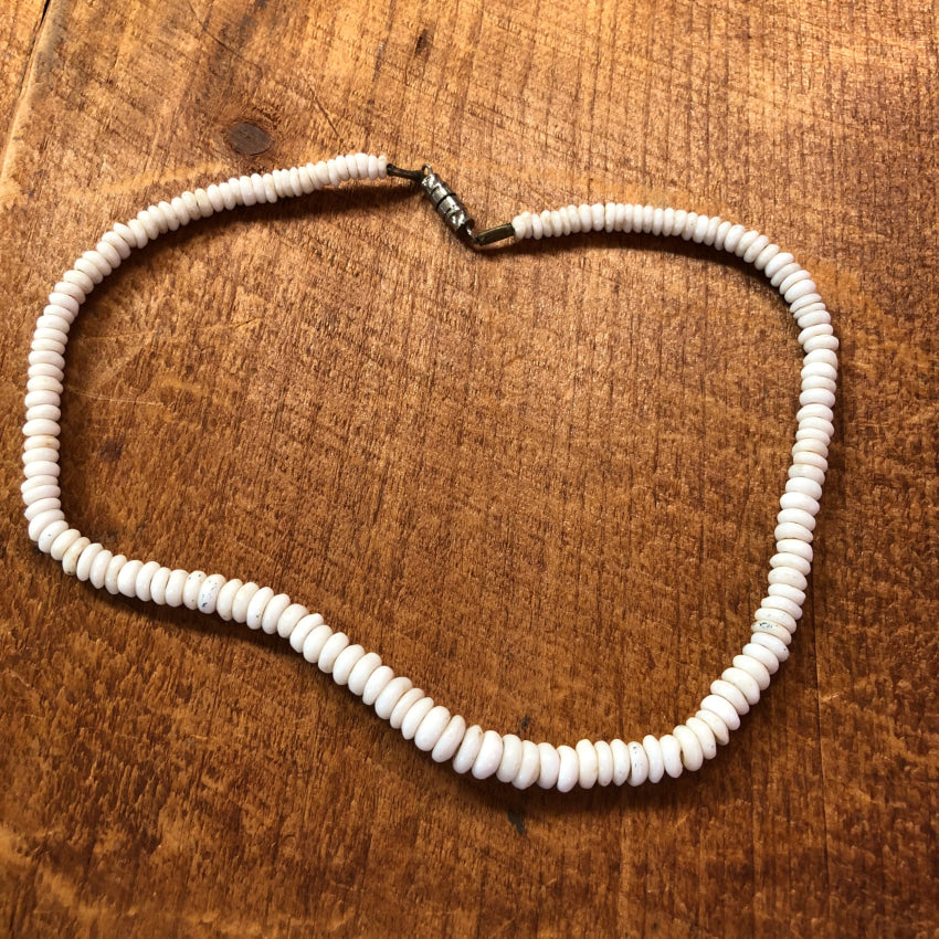 Natural High Grade Hawaiian Puka Shell Necklace 15.5 Necklace