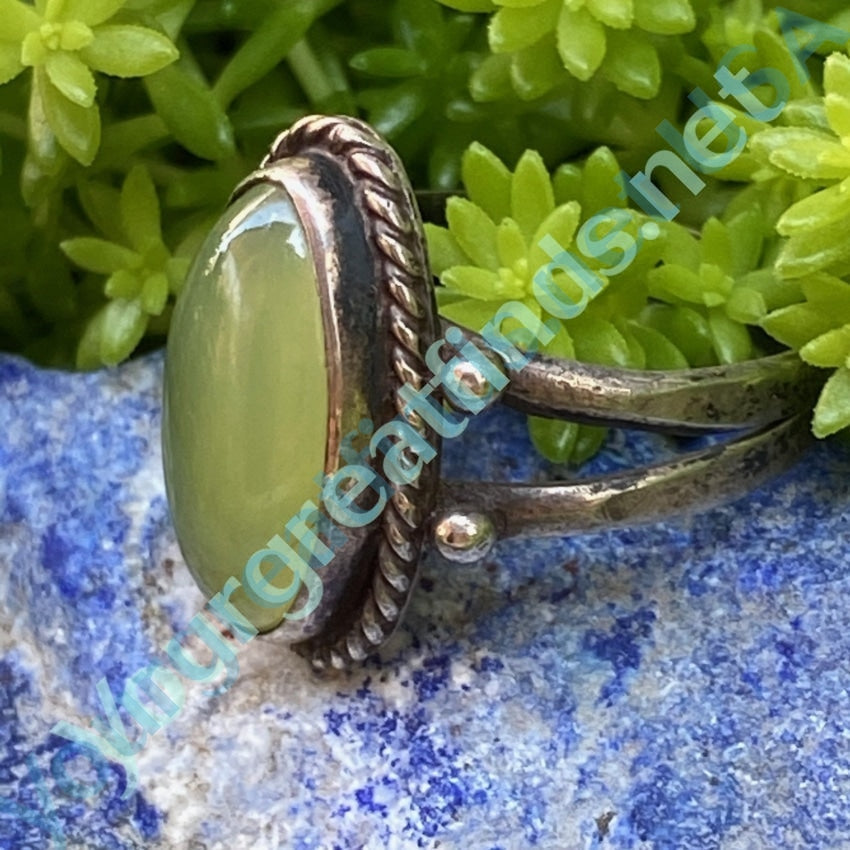 Navajo Raindrop Ring set with Green Vesuvianite Size 6 Yourgreatfinds