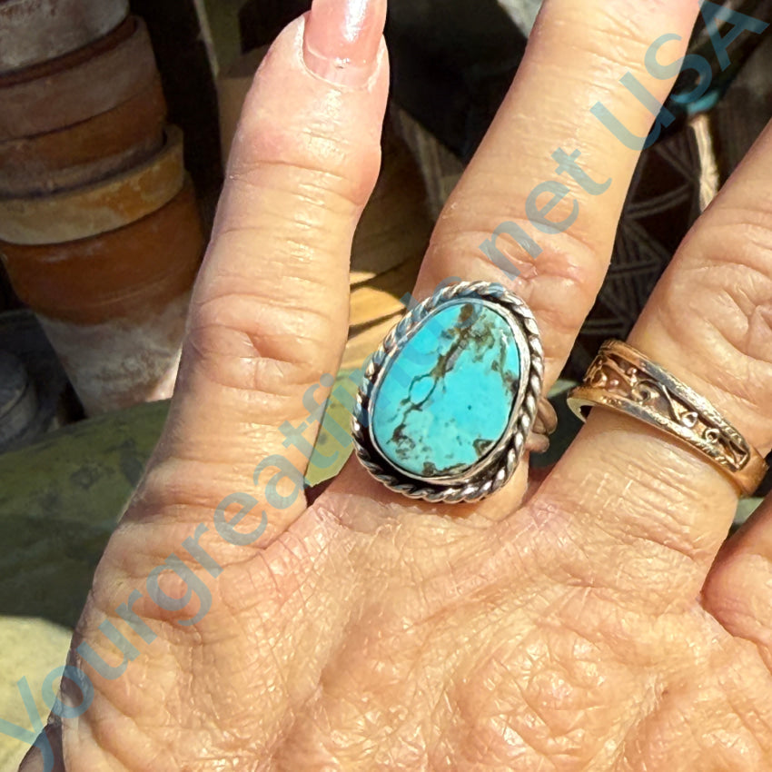 Navajo Ring Sterling Silver & Turquoise Size 7 3/4 ring