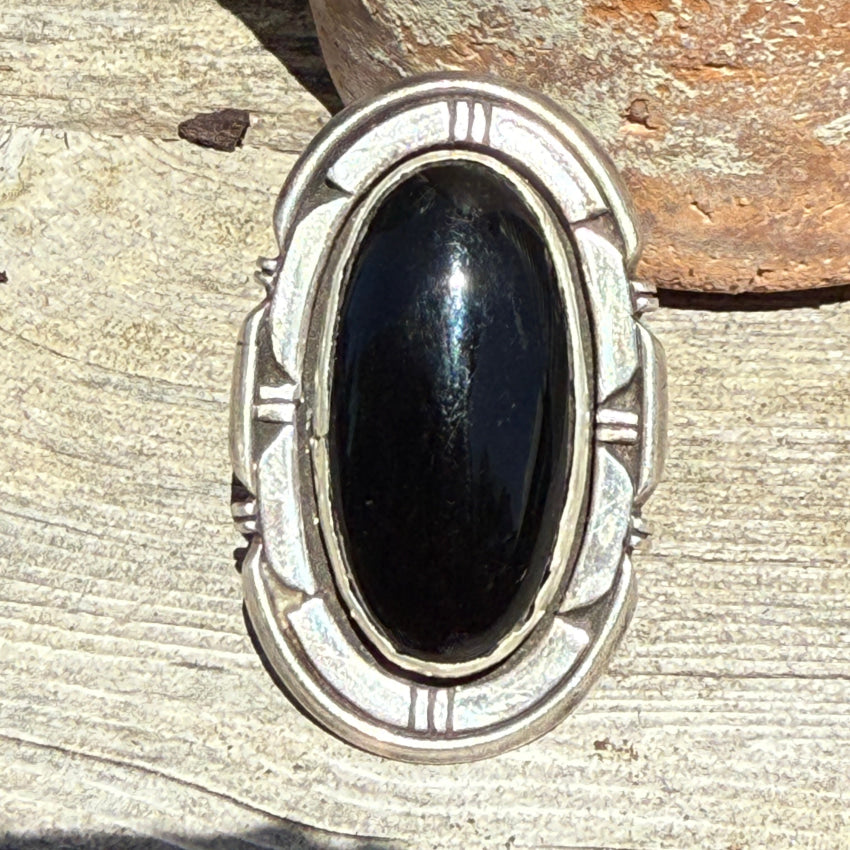 Navajo Sterling Silver Black Onyx Large Ring L. Yazzie Size 7 pin