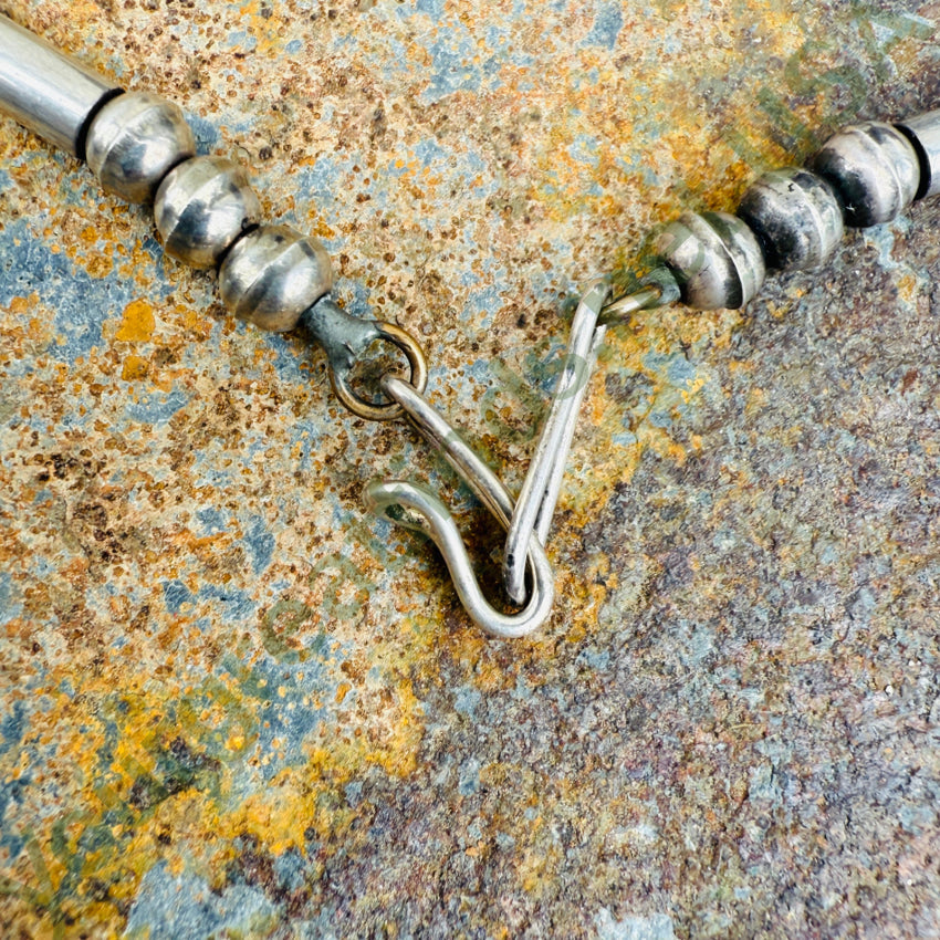 Navajo Sterling Silver Hogan & Tube Bead Necklace 19.5’’ necklace