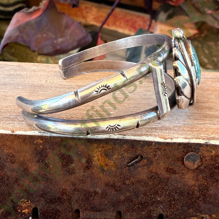 Navajo Sterling Silver & Turquoise Cuff Bracelet Vintage bracelet