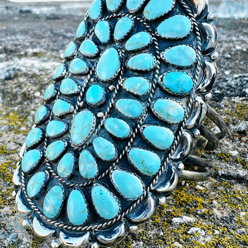 Navajo Sterling Silver & Turquoise Oval Rosette Cuff Bracelet Bracelet