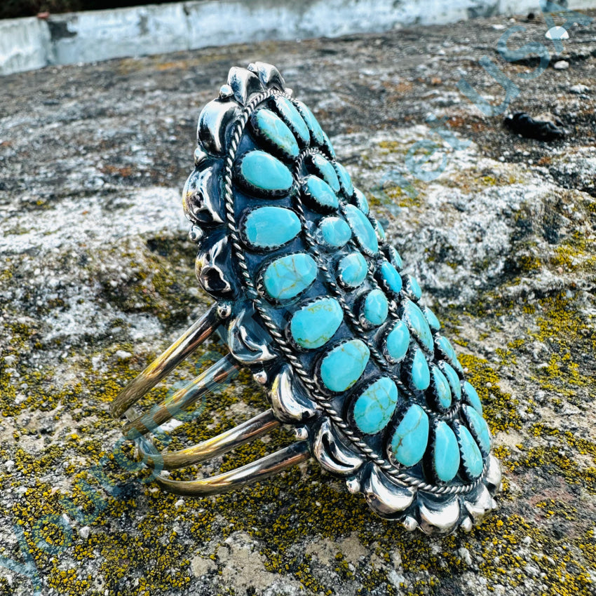 Navajo Sterling Silver & Turquoise Oval Rosette Cuff Bracelet Bracelet