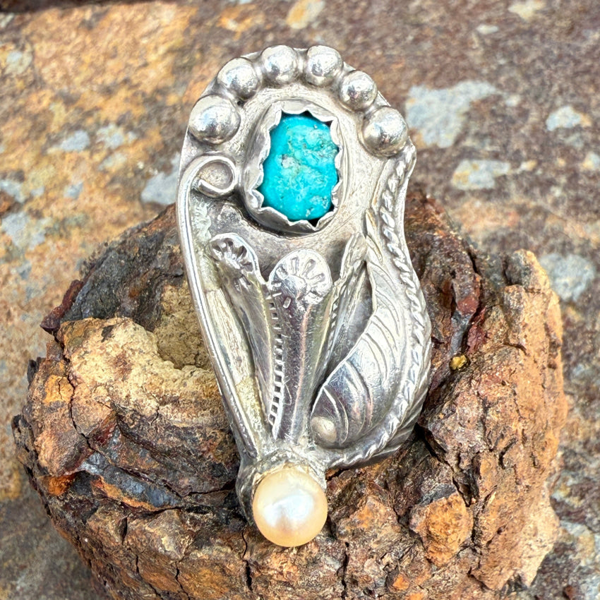 Navajo Sterling Silver Turquoise & Pearl Flower Ring Size 7 1/2 ring