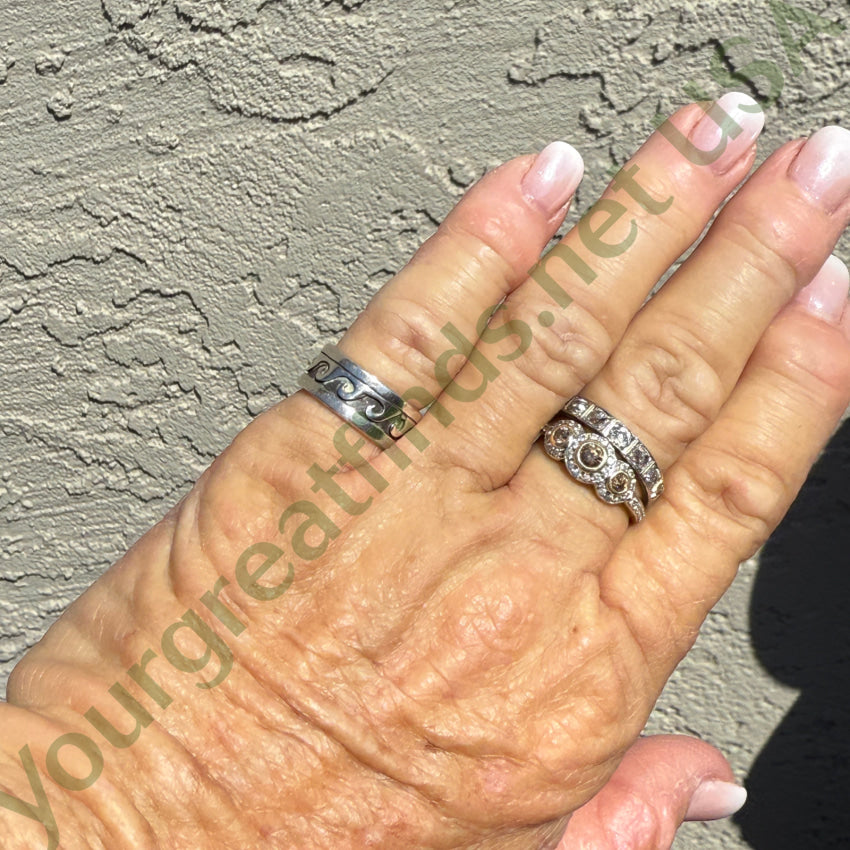 Ocean Waves Band Ring in Sterling Silver Size 5 ring