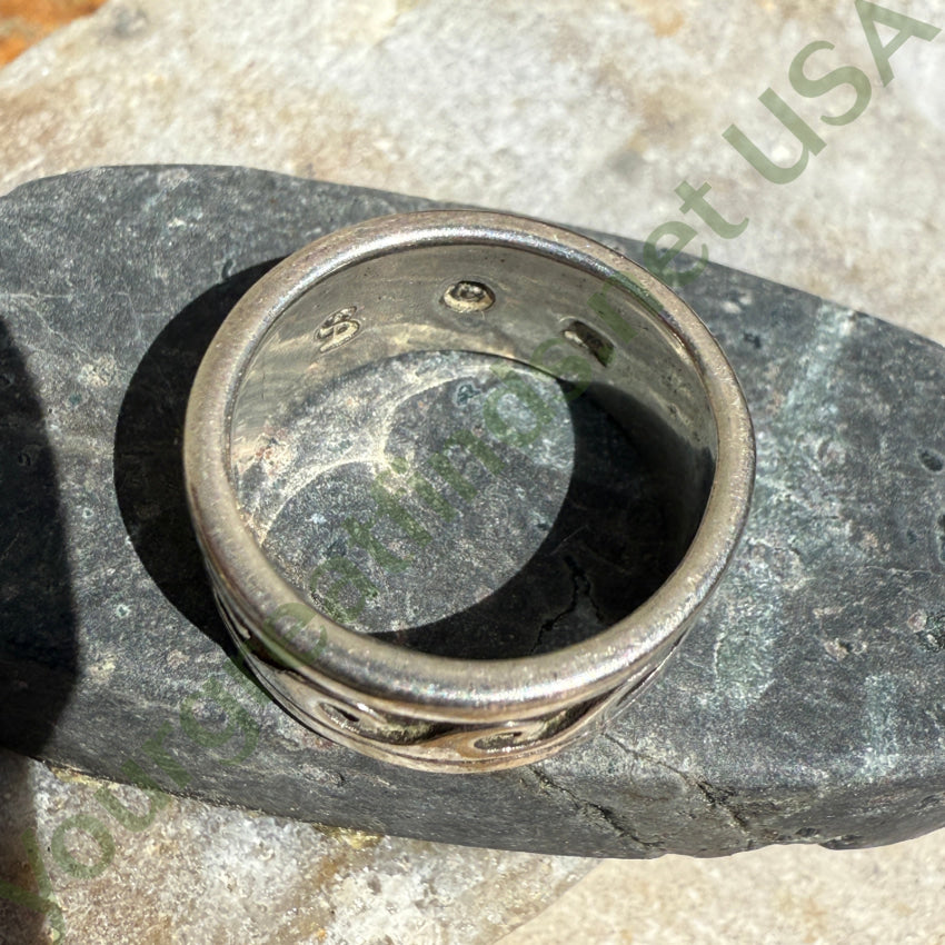 Ocean Waves Band Ring in Sterling Silver Size 5 ring