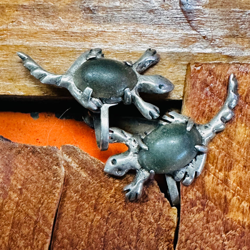 Old Mexican Sterling Silver & Serpentine Turtle Screw Back Earrings Earrings