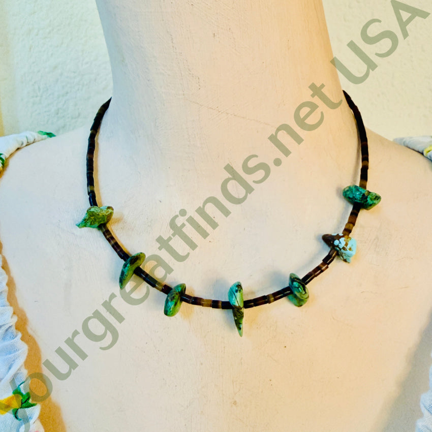 Old Navajo Brown Heishi & Turquoise Nugget Bead Necklace necklae