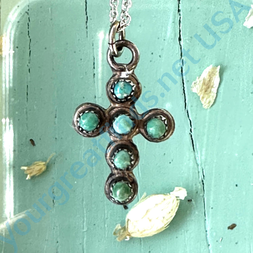 Old Navajo Sterling Silver Mint Green Snake Eye Turquoise Cross Necklace