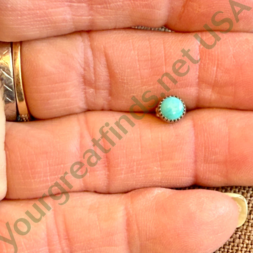 Old Navajo Sterling Silver SINGLE Turquoise Pierced Stud Earring earrings