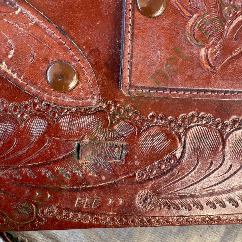Old Reversible Mexican Tooled Leather Bag Red Heart Turn-Lock Clasp purse