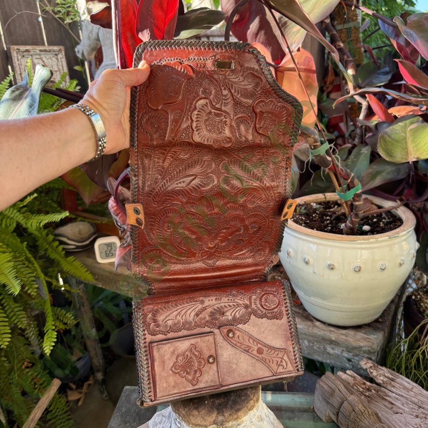 Old Reversible Mexican Tooled Leather Bag Red Heart Turn-Lock Clasp purse