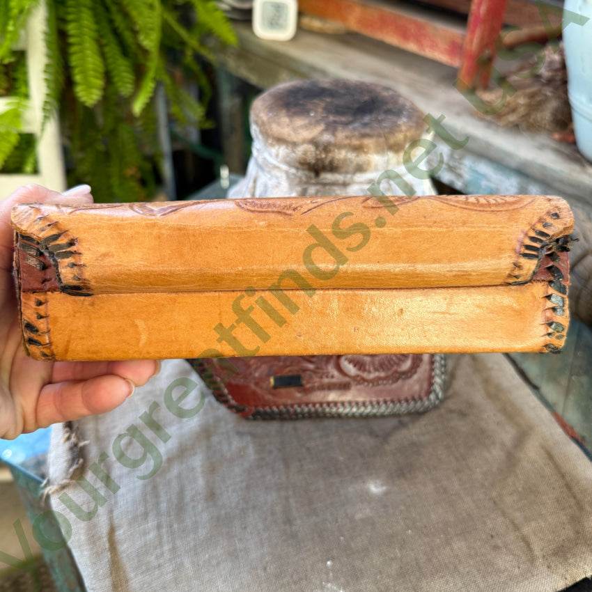 Old Reversible Mexican Tooled Leather Bag Red Heart Turn-Lock Clasp purse
