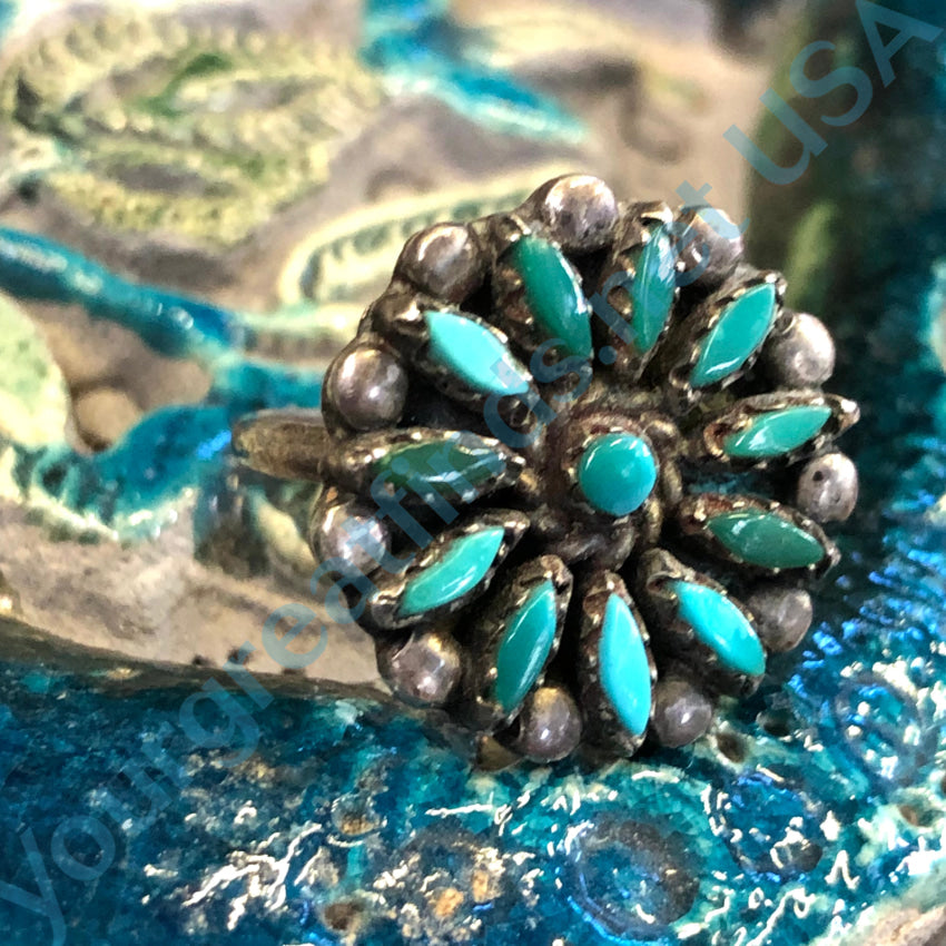 Old Zuni Sterling Silver &amp; Needlepoint Turquoise Rosette Ring Size 7