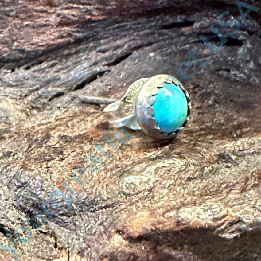 One Single Vintage Navajo Sterling Silver Snake Eye Turquoise Earring
