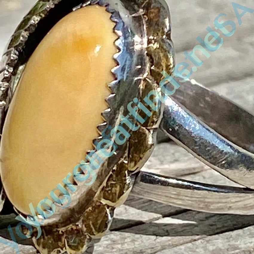 Orange Cream Coral Navajo Ring Sterling Silver size 7 Yourgreatfinds