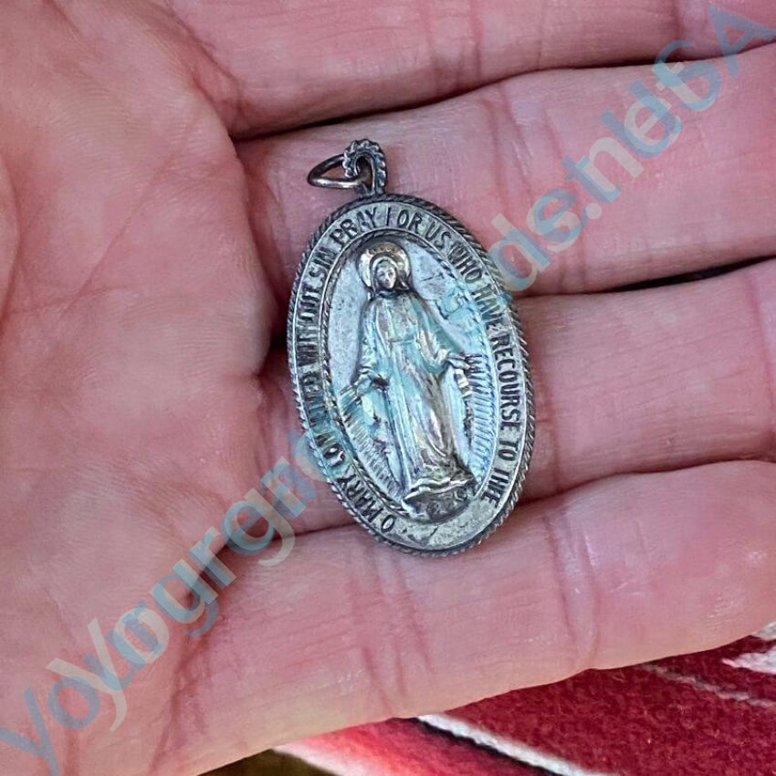 Oval Sterling Silver Devotional Metal Pendant Mary Yourgreatfinds