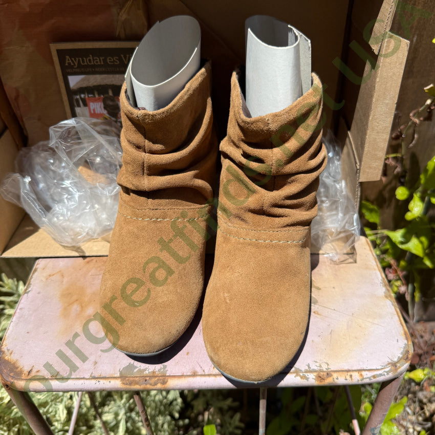 Pikolinos Caramel Beige Suede Booties in Box Spain Size 36 2016 boots