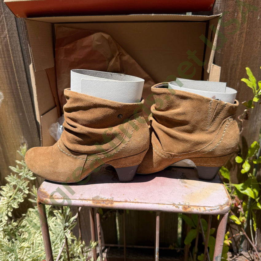 Pikolinos Caramel Beige Suede Booties in Box Spain Size 36 2016 boots