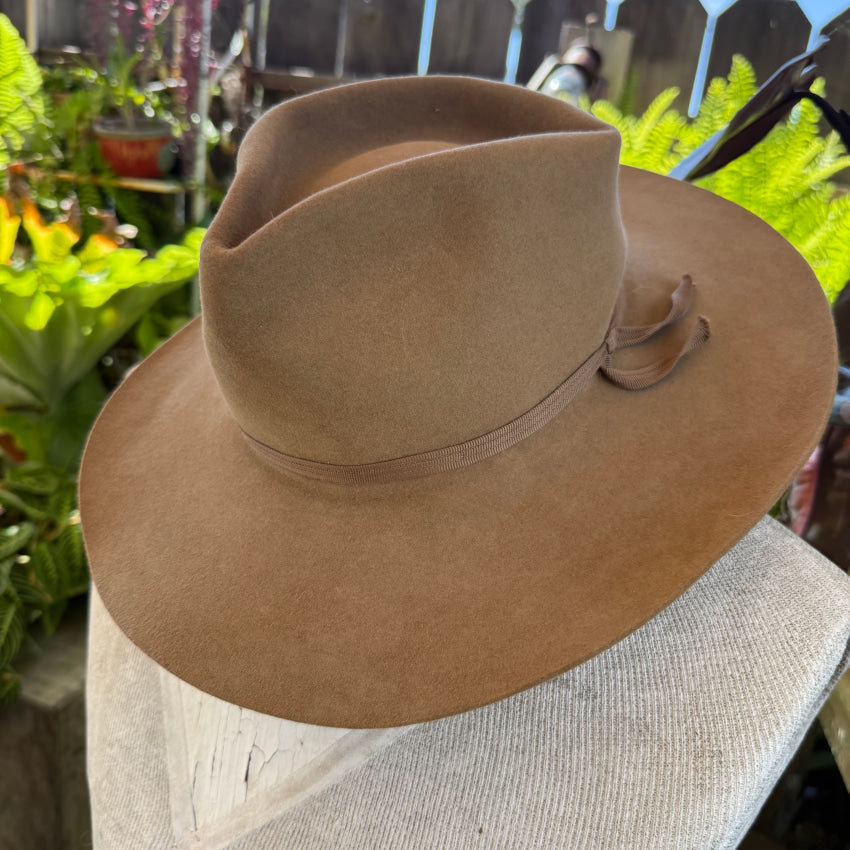 Pre owned Akubra Fur Felt Western Hat Australia hat