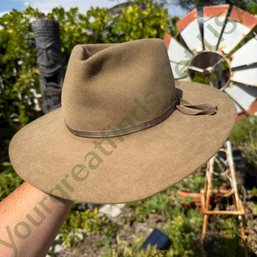 Pre owned Akubra Fur Felt Western Hat Australia hat