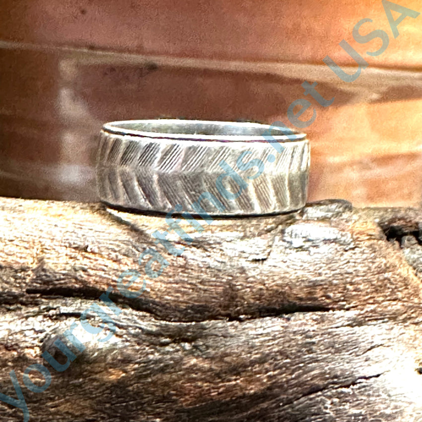 Pretty Sterling Silver Etch Decorated Band Ring By Esco Size 7