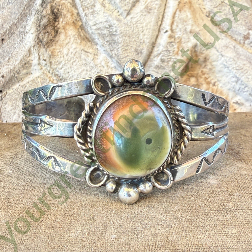 Rare Antique Navajo Operculum Shell Sterling Silver Cuff Bracelet bracelet