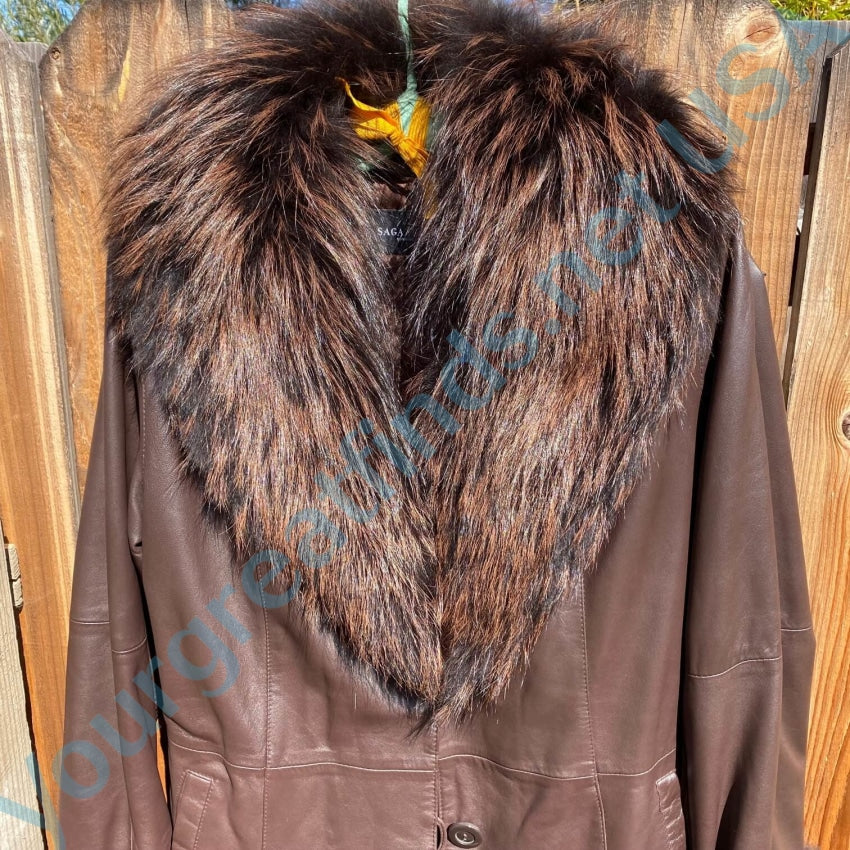 Soft Brown Leather Saga Fur Coat &amp; Belt Fur Coat