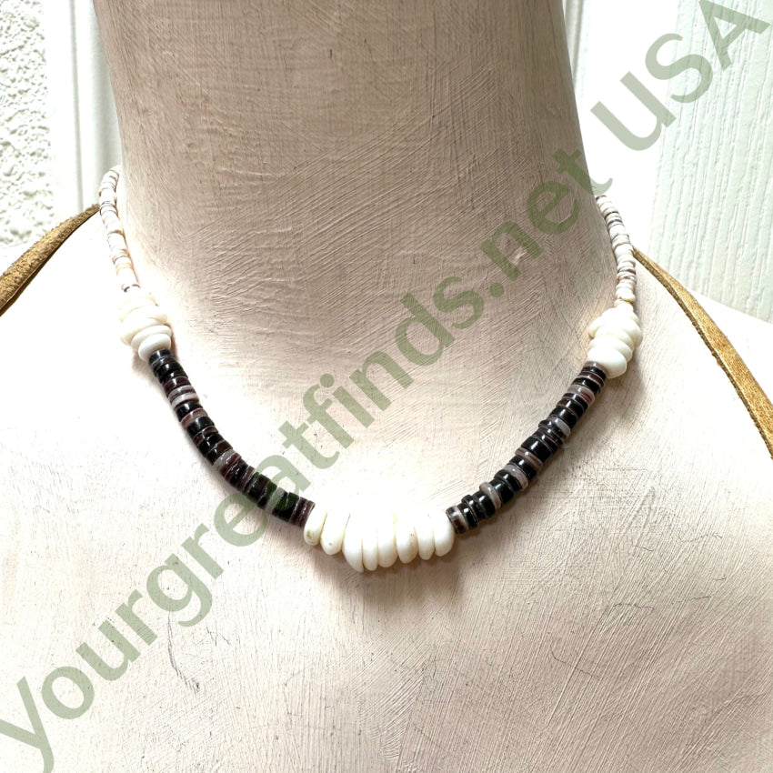 Southwestern Heishi Puka Shell Choker Necklace Vintage 1970S