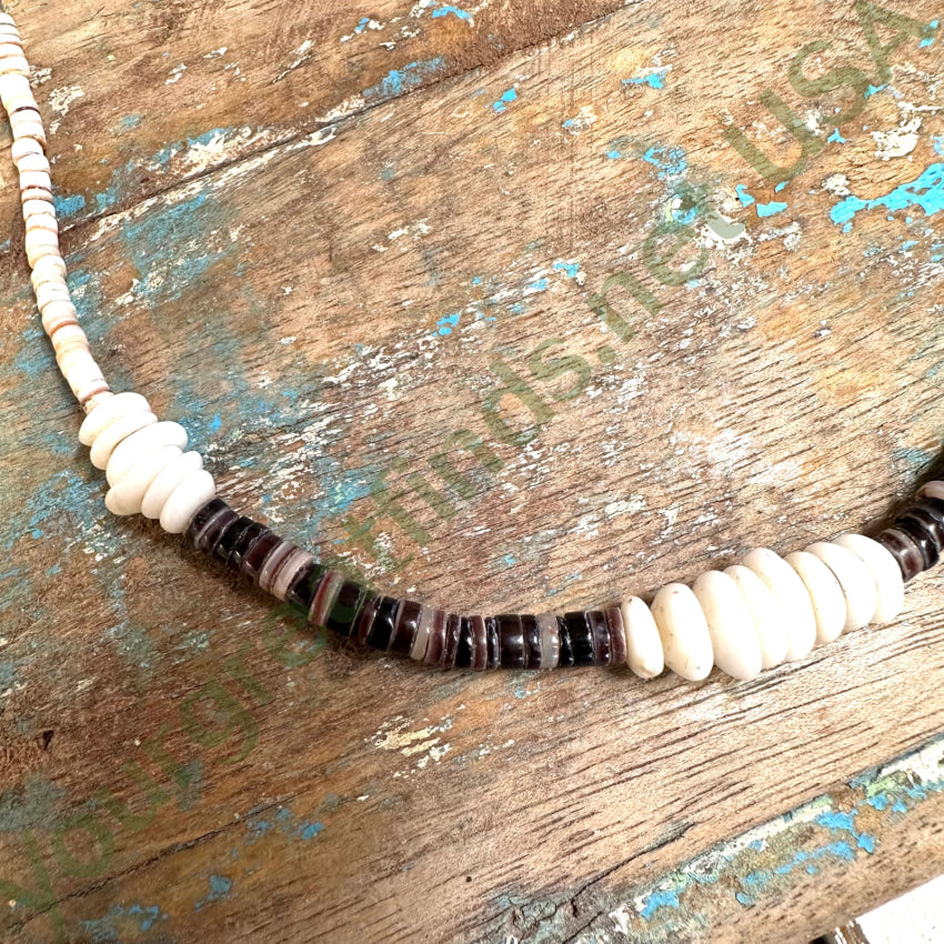 Southwestern Heishi Puka Shell Choker Necklace Vintage 1970S