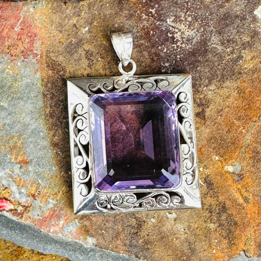 Sterling Silver 41 Carat Purple Amethyst Pendant Pendant